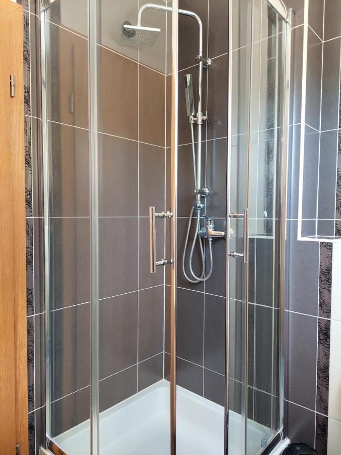 זאוסטרוג Apartments Dia מראה חיצוני תמונה