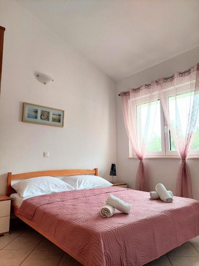זאוסטרוג Apartments Dia מראה חיצוני תמונה